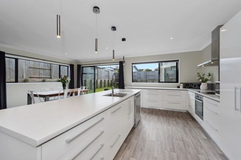 Photo of property in 17 Meadowview Drive, Morrinsville, 3300