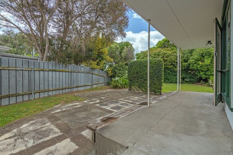 Photo of property in 98 Maxwells Line, Awapuni, Palmerston North, 4412