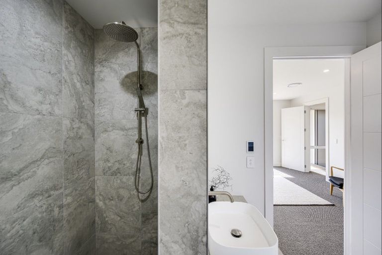 Photo of property in 12 Rich Rise, Havelock North, 4130