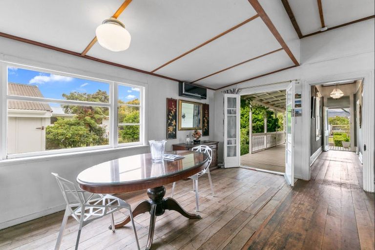 Photo of property in 165 Cambridge Street, Levin, 5510