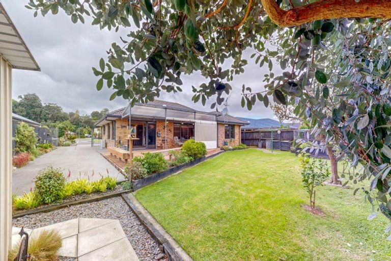 Photo of property in 10 Merrimana Drive, Thames, 3500