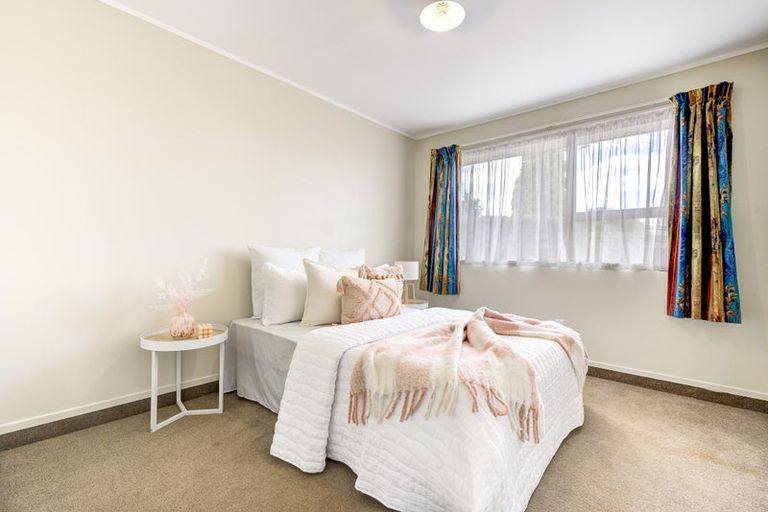 Photo of property in 19 Millar Place, Nawton, Hamilton, 3200