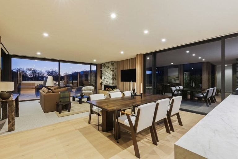 Photo of property in Kawarau Heights, 12 Kawarau Heights Boulevard, Lake Hayes, Queenstown, 9304