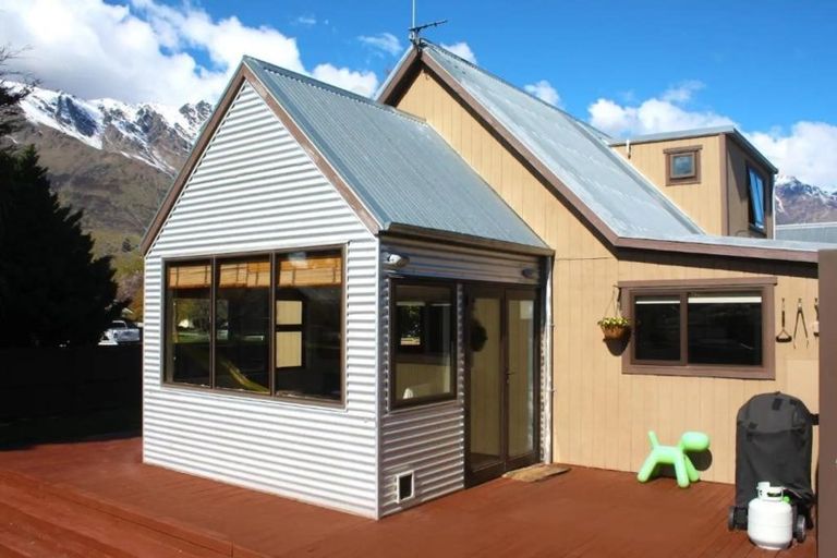 Photo of property in 54 Riverside Road, Frankton, Queenstown, 9300