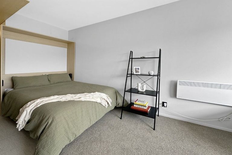 Photo of property in Vedado Apartments, 302/41 Hopper Street, Mount Cook, Wellington, 6011