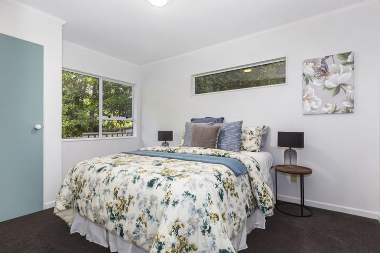 Photo of property in 44 Joseph Banks Drive, Whitby, Porirua, 5024