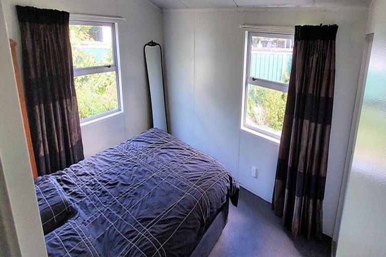 Photo of property in 2 Guthrie Court, Bulls, 4818