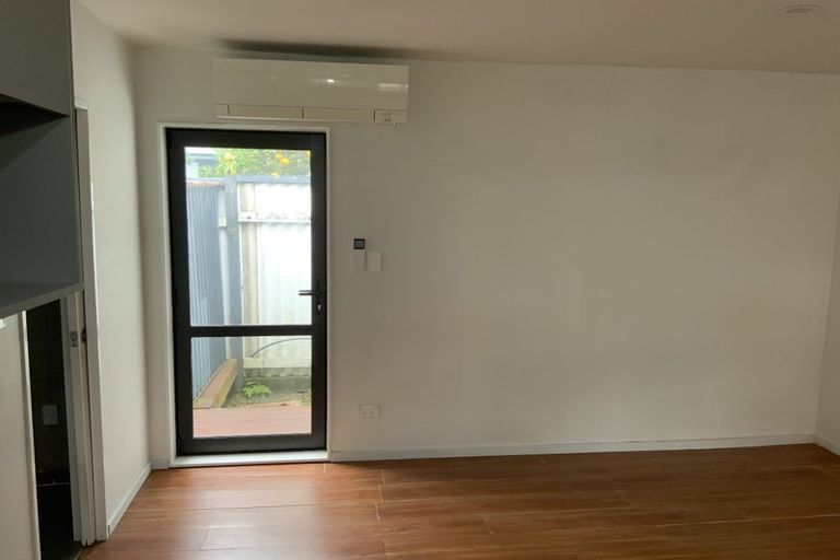 Photo of property in 26 Nile Road, Kelston, Auckland, 0602