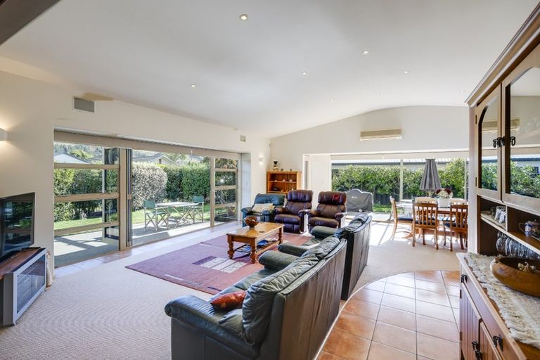 Photo of property in 7 Irene Mooney Place, Greenmeadows, Napier, 4112