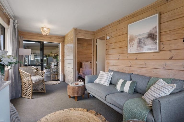 Photo of property in 42 Beach Road, Waihi Beach, 3611