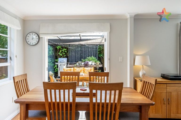 Photo of property in 9 Miro Street, Eastbourne, Lower Hutt, 5013