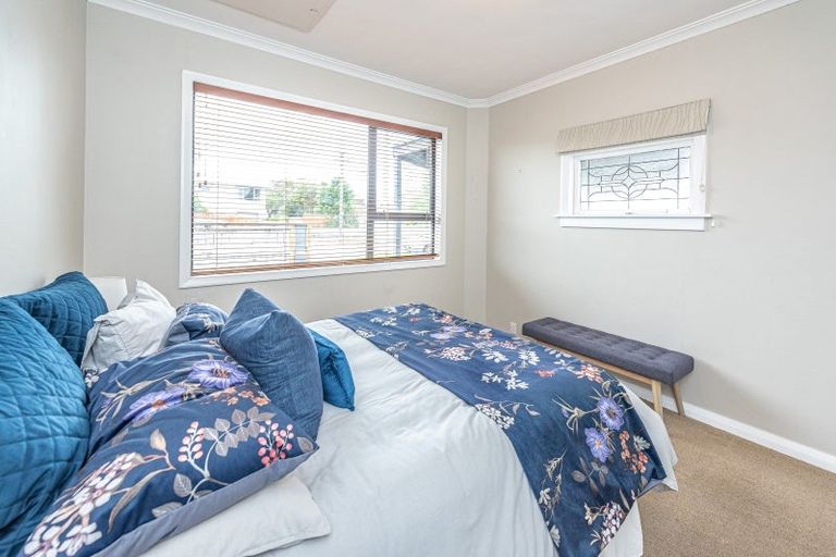 Photo of property in 27 Caius Avenue, Gonville, Whanganui, 4501