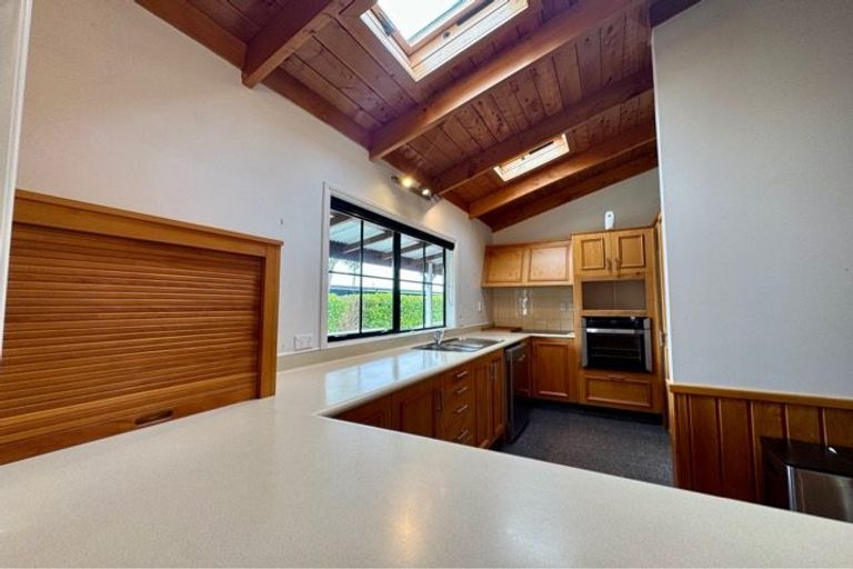 Photo of property in 16 Esther Street, Martinborough, 5711