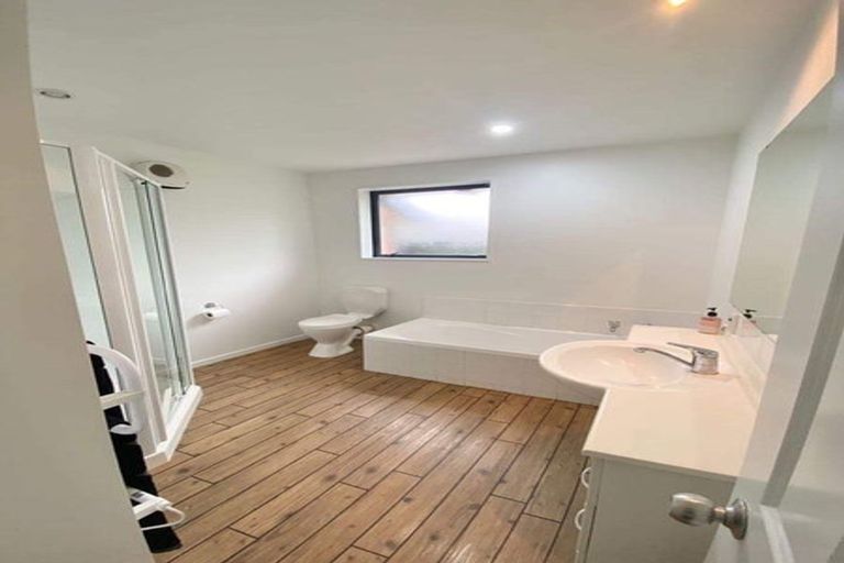 Photo of property in 25a Norwood Street, Beckenham, Christchurch, 8023