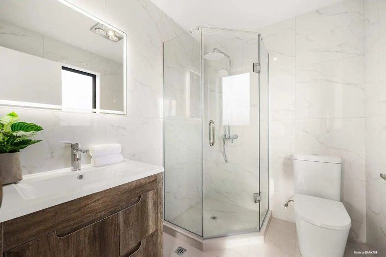 Photo of property in 1f Deering Place, Papatoetoe, Auckland, 2025