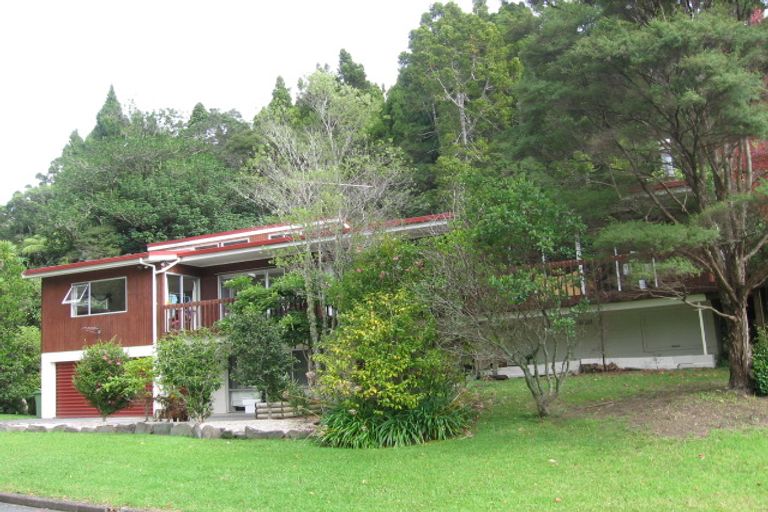 Photo of property in 26 Daffodil Street, Titirangi, Auckland, 0604