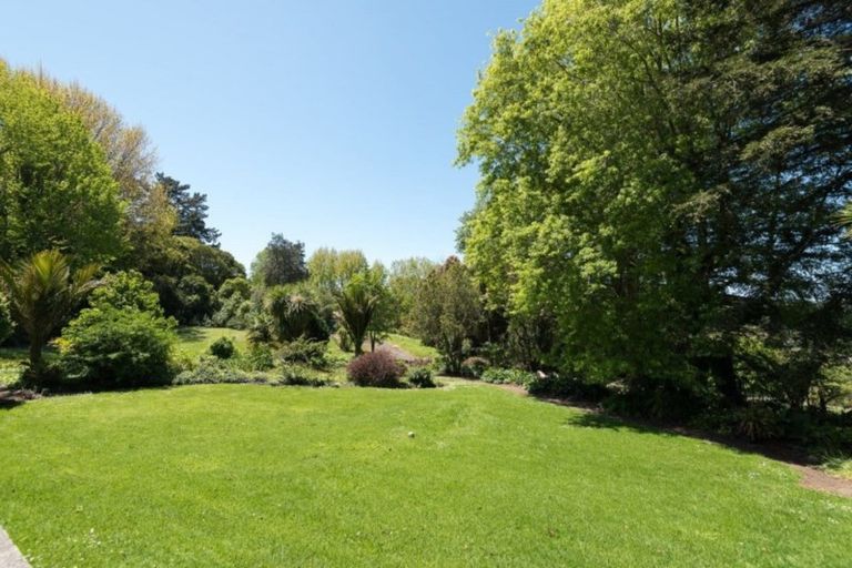 Photo of property in 289 Point View Drive, Shamrock Park, Auckland, 2016