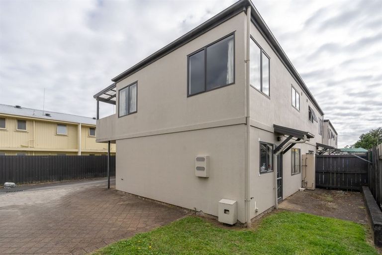 Photo of property in 4/1161 Victoria Street, Whitiora, Hamilton, 3200