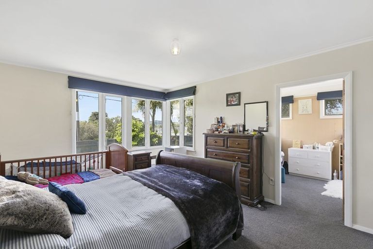 Photo of property in 12 Bannister Avenue, Johnsonville, Wellington, 6037