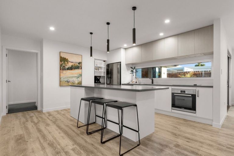 Photo of property in 14 Sarcodia Place, Papamoa Beach, Papamoa, 3118
