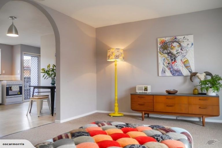 Photo of property in 1/5 James Condon Place, Redwood, Christchurch, 8051