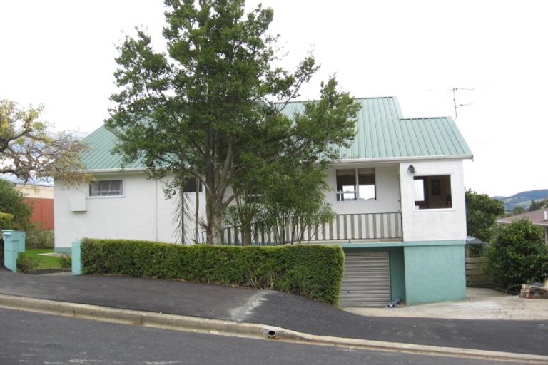 Photo of property in 5 Tweed Street, Kinmont Park, Mosgiel, 9024