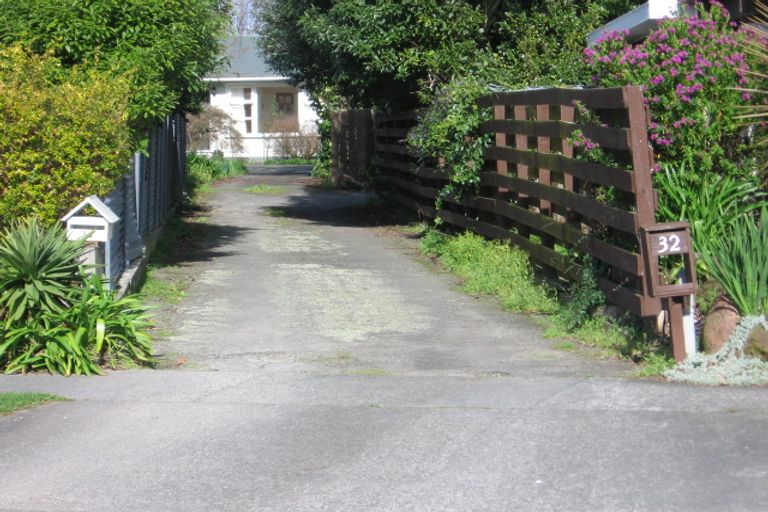 Photo of property in 32 Buick Crescent, Awapuni, Palmerston North, 4412