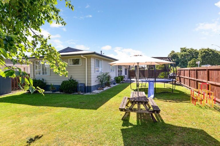 Photo of property in 404 Kahikatea Drive, Dinsdale, Hamilton, 3204