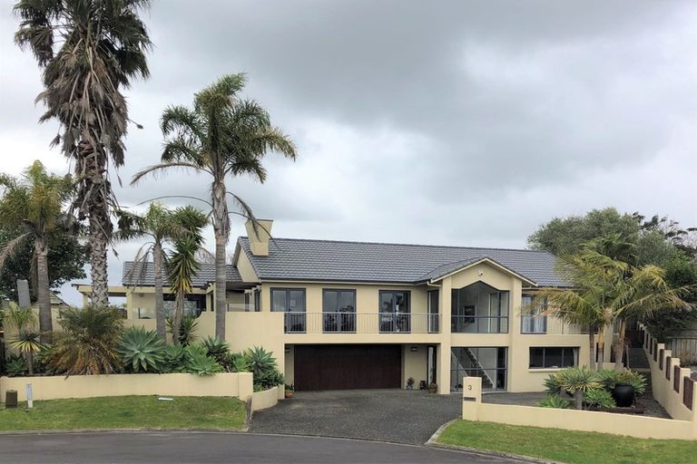 Photo of property in 3 Idris Court, The Gardens, Auckland, 2105