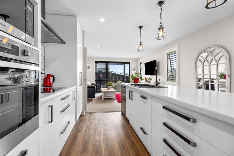 Photo of property in 86 Franks Way, Papamoa Beach, Papamoa, 3118