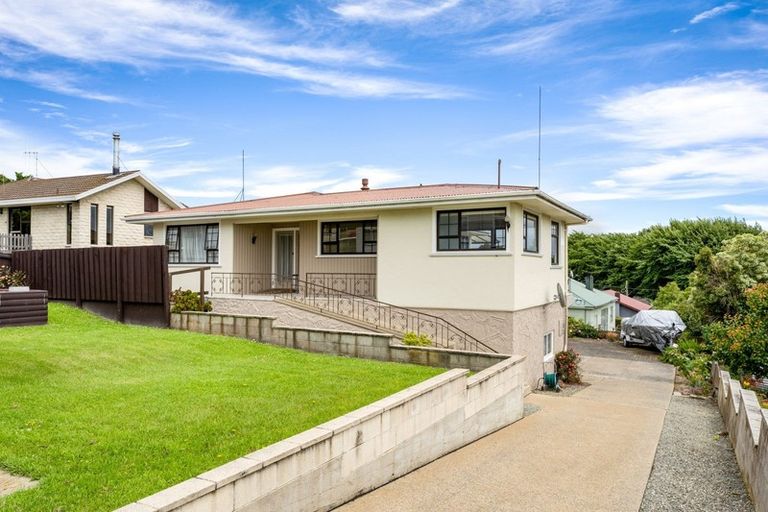 Photo of property in 18a Till Street, South Hill, Oamaru, 9400