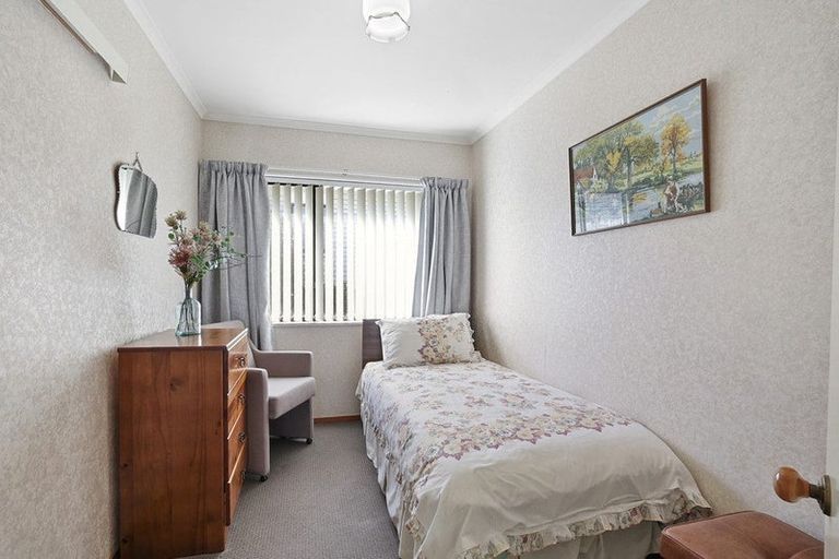 Photo of property in 1/30 Whiteley Street, Moturoa, New Plymouth, 4310