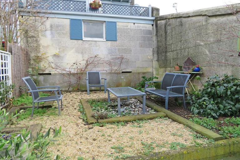 Photo of property in 23 Ure Street, South Hill, Oamaru, 9400