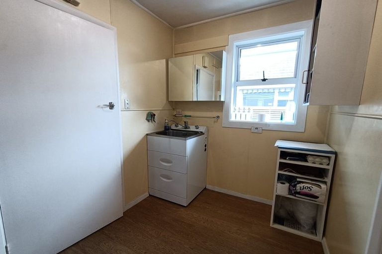 Photo of property in 254 Halswell Road, Halswell, Christchurch, 8025