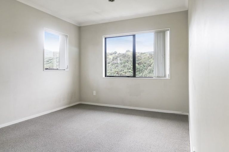 Photo of property in 89 Kirton Drive, Riverstone Terraces, Upper Hutt, 5018