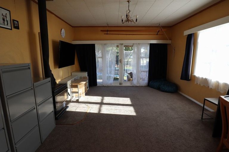 Photo of property in 33 Achilles Street, Stratford, 4332