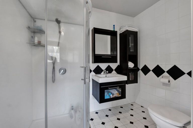 Photo of property in 13 Regan Street, Stratford, 4332