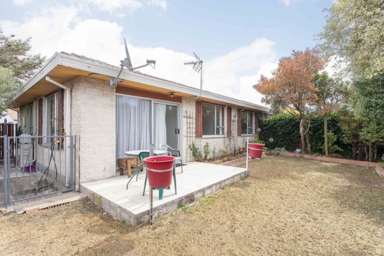 Photo of property in 1/8 Wanstead Place, Woolston, Christchurch, 8062