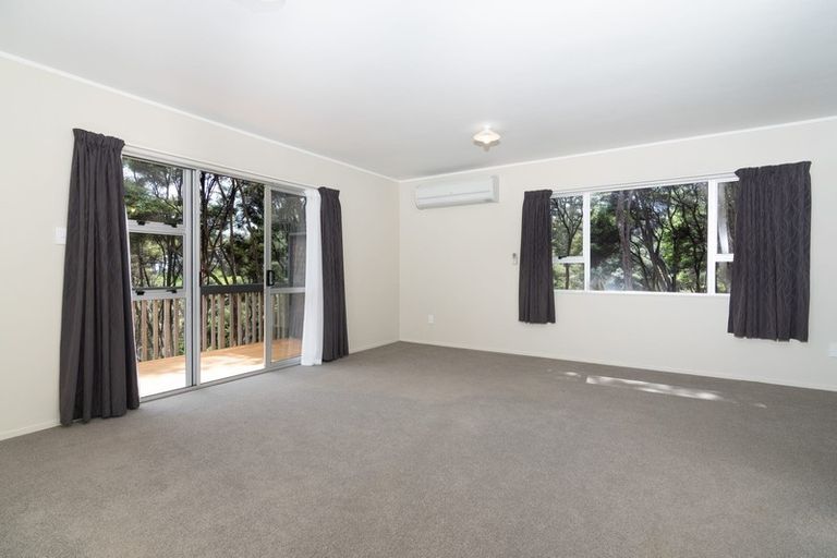 Photo of property in 93 Mcentee Road, Waitakere, Auckland, 0816