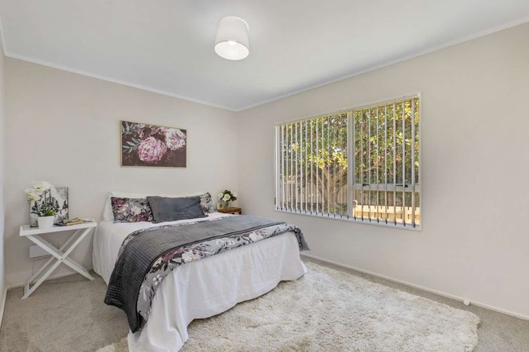 Photo of property in 48 Hamilton Drive, Waiuku, 2123