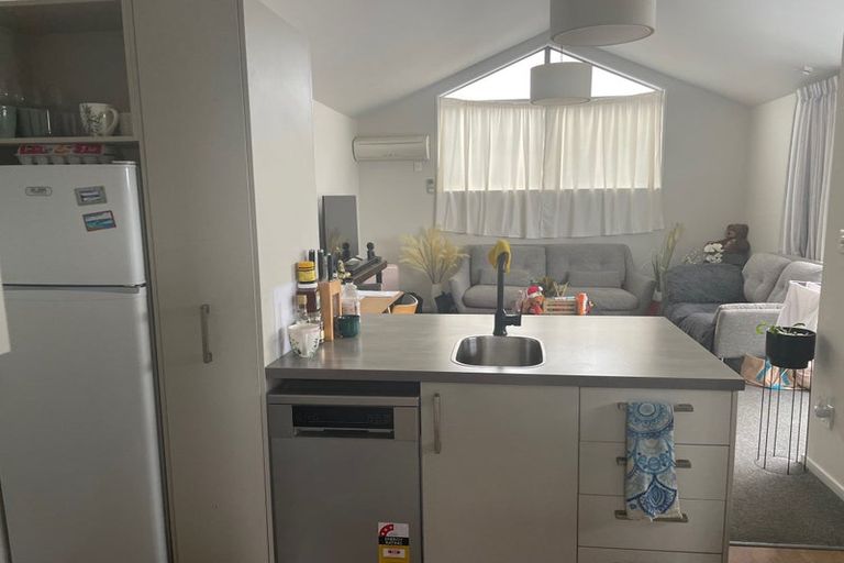 Photo of property in 1/473 Barbadoes Street, Edgeware, Christchurch, 8013