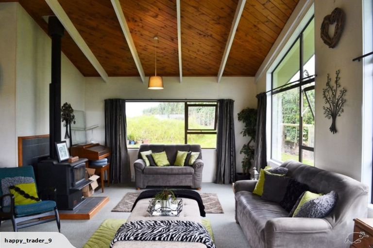 Photo of property in 18 Addison Road, Pataua South, Onerahi, 0192