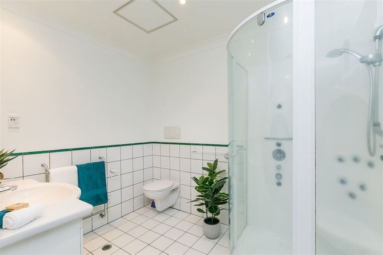 Photo of property in Vicino Apartments, 25/33 Taranaki Street, Te Aro, Wellington, 6011