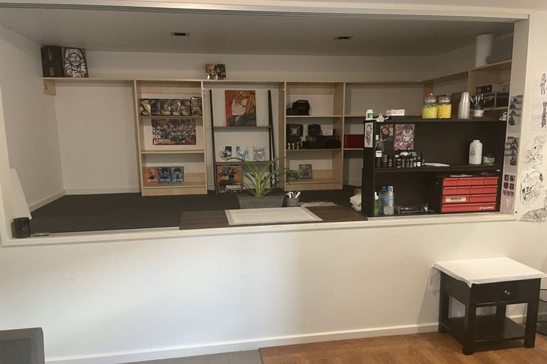 Photo of property in 17 Mansion Court, West Harbour, Auckland, 0618