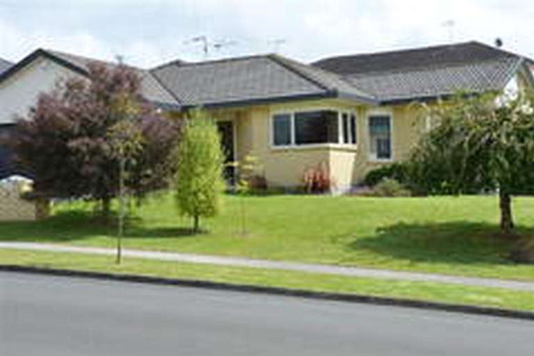 Photo of property in 4 Highgrove Drive, Grandview Heights, Hamilton, 3200