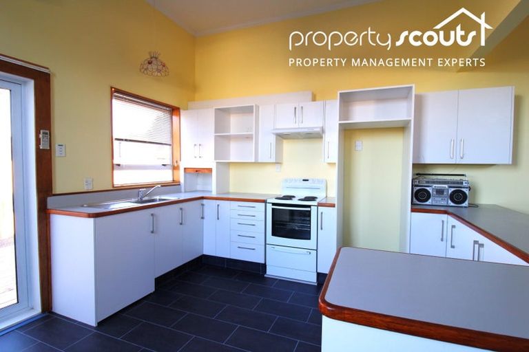Photo of property in 17 Baker Street, Caversham, Dunedin, 9012