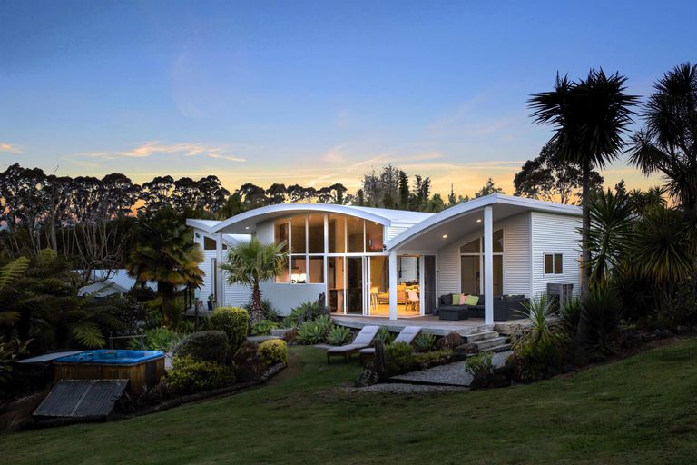 Photo of property in 73 Valencia Lane, Kerikeri, 0293