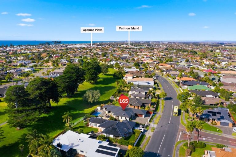 Photo of property in 165 Gravatt Road, Papamoa Beach, Papamoa, 3118