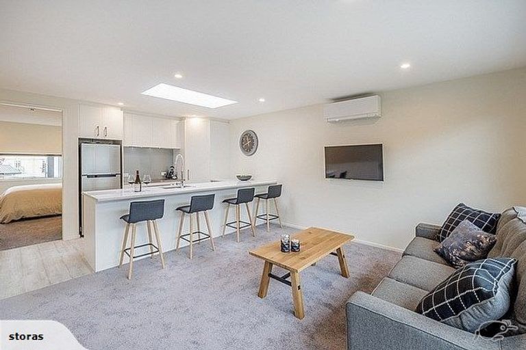 Photo of property in 4/2 Matatua Road, Raumati Beach, Paraparaumu, 5032