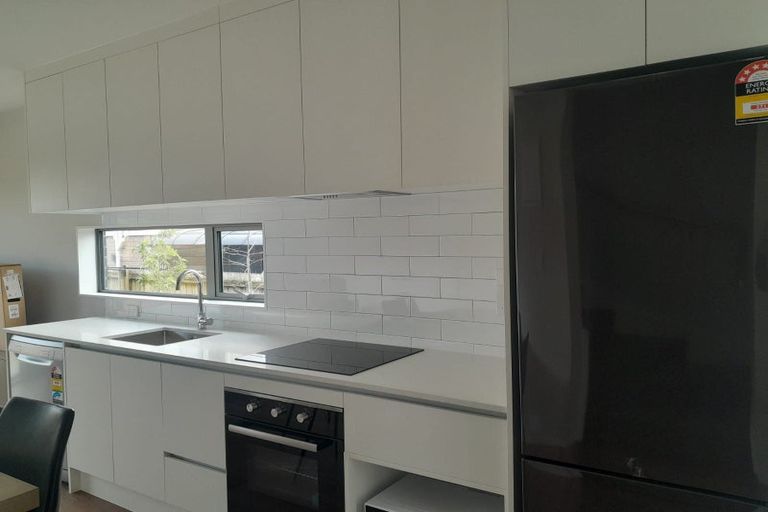 Photo of property in 30 Earlsworth Road, Mangere East, Auckland, 2024